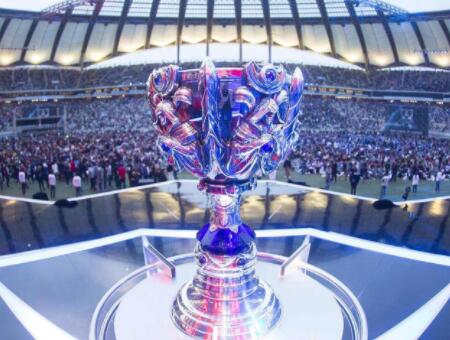 LPL决赛预测中奖公告（EDG 3：1 FPX）